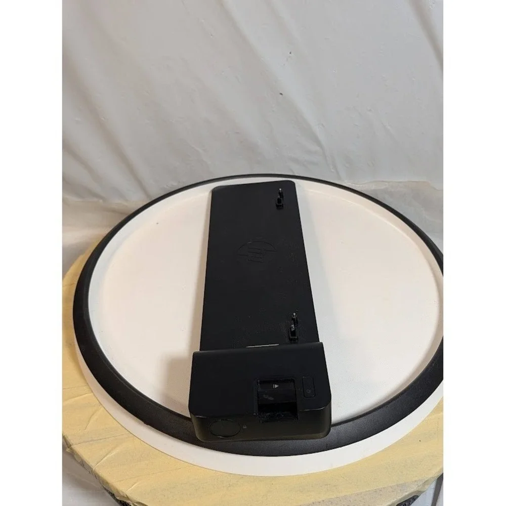 HP UltraSlim Docking Station D9Y32AA Black Excellent USB 3.0 DisplayPort VGA